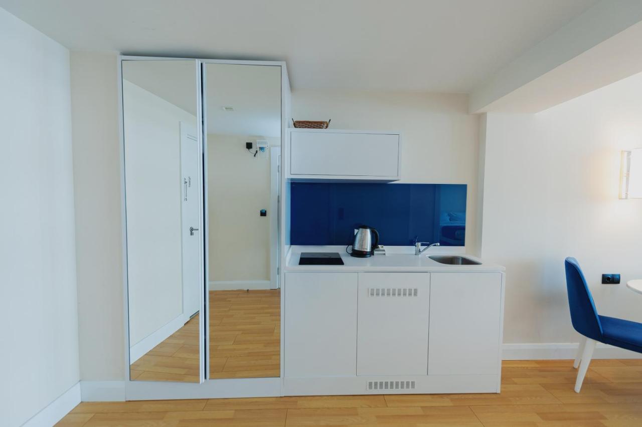 Aparthotel ~ Orbi City ~ 바투미 외부 사진