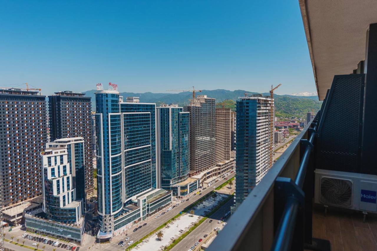 Aparthotel ~ Orbi City ~ 바투미 외부 사진
