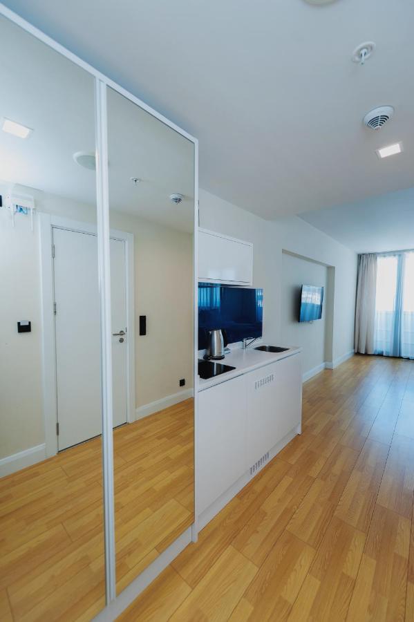 Aparthotel ~ Orbi City ~ 바투미 외부 사진